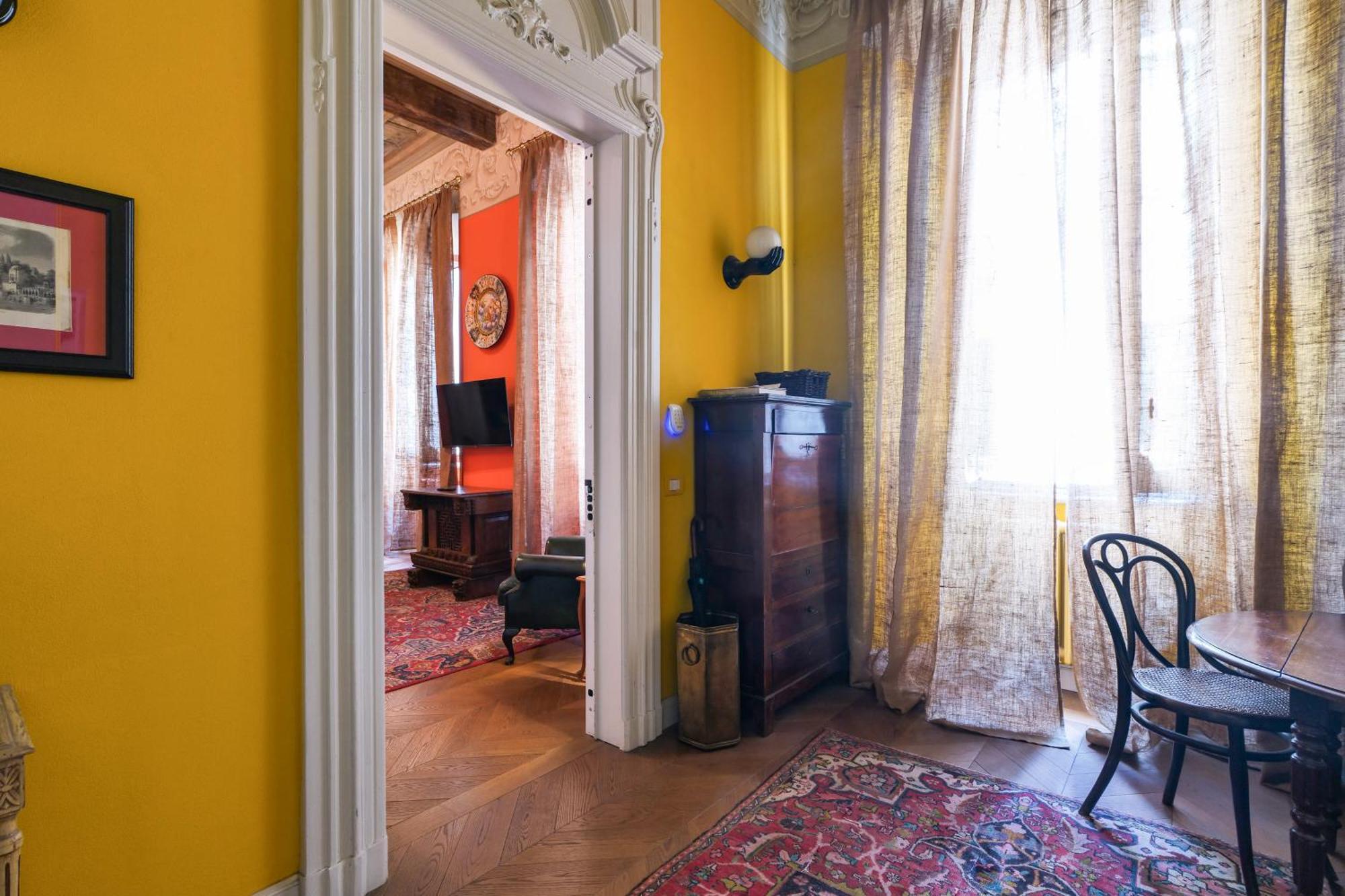 Prestige Boutique Aparthotel - Montenapoleone Милано Екстериор снимка