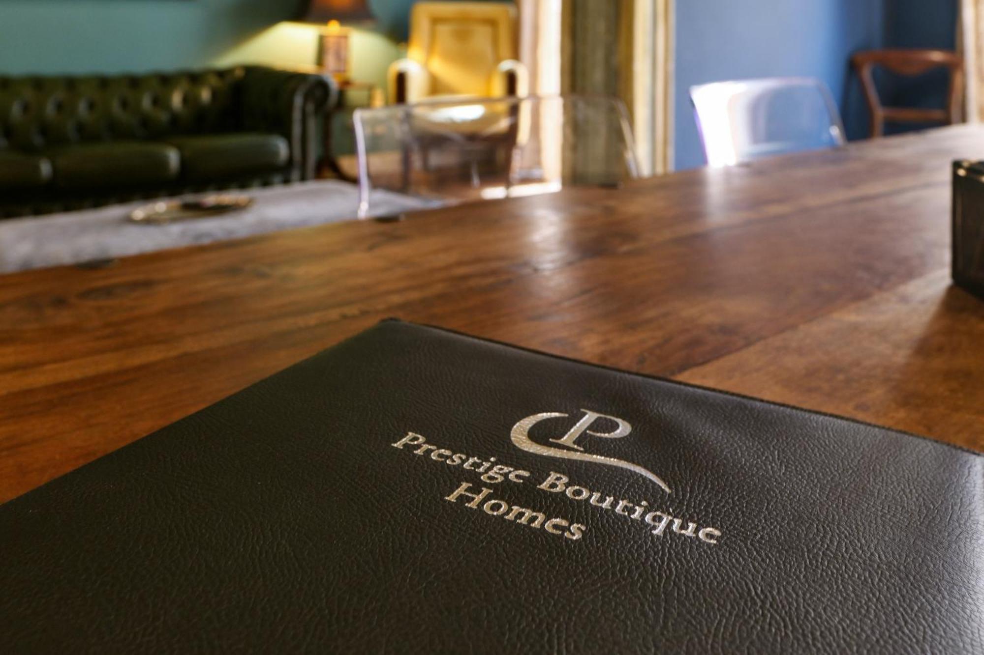 Prestige Boutique Aparthotel - Montenapoleone Милано Екстериор снимка